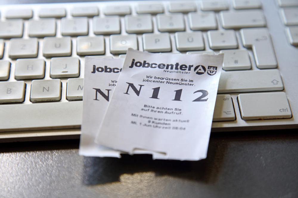 Jobcenter sind für Hilfesuchende häufig schlecht erreichbar