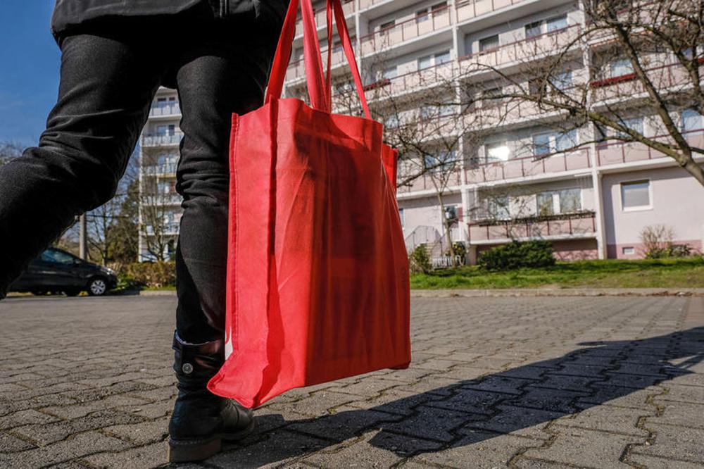 Wenn gute Nachbarn nicht helfen dürfen