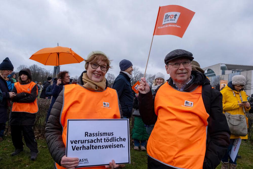 Studie: Rassismus erhöht das Risiko für Armut