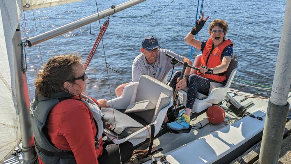 Segeln mit Rollstuhl - Inklusion auf dem Wasser