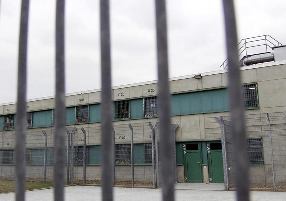 Regierung bringt weitere Versch&auml;rfung des Asylrechts auf den Weg