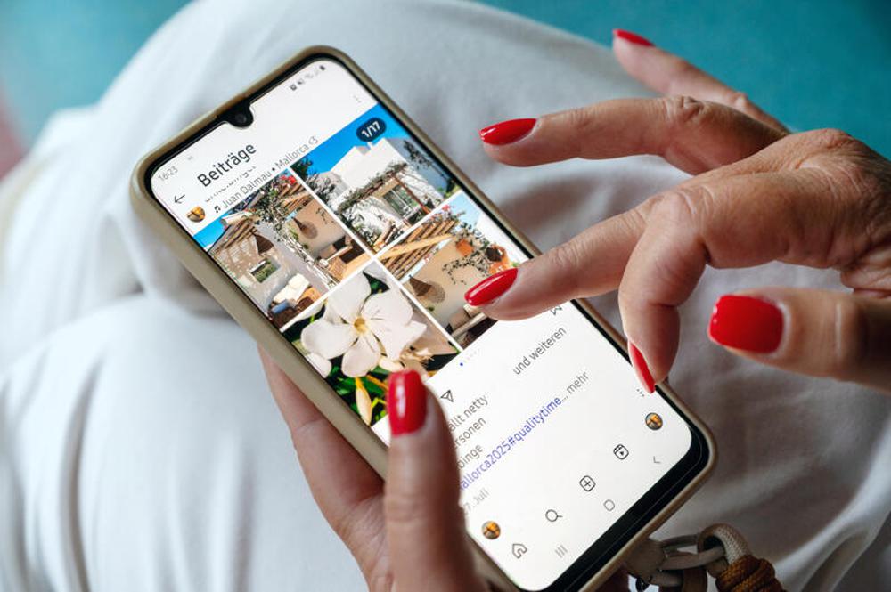 Instagram-App auf einem Smartphone (Themenbild)