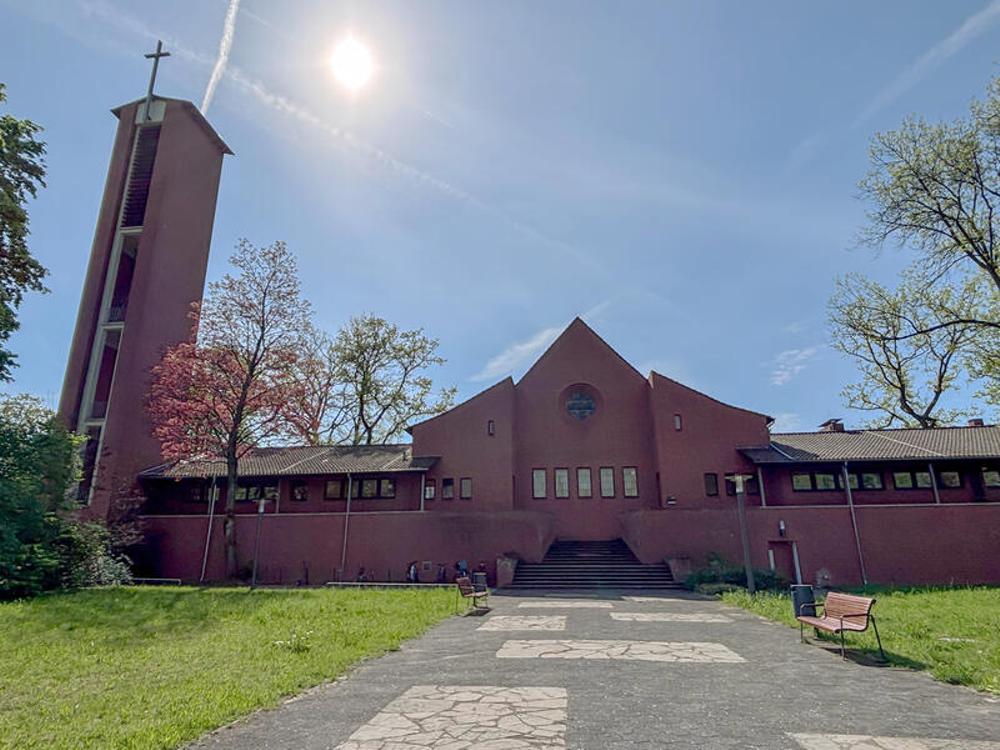 Evangelische Kindertagesst&auml;tte in der ehemaligen Johanneskirche in Leverkusen-Manfort