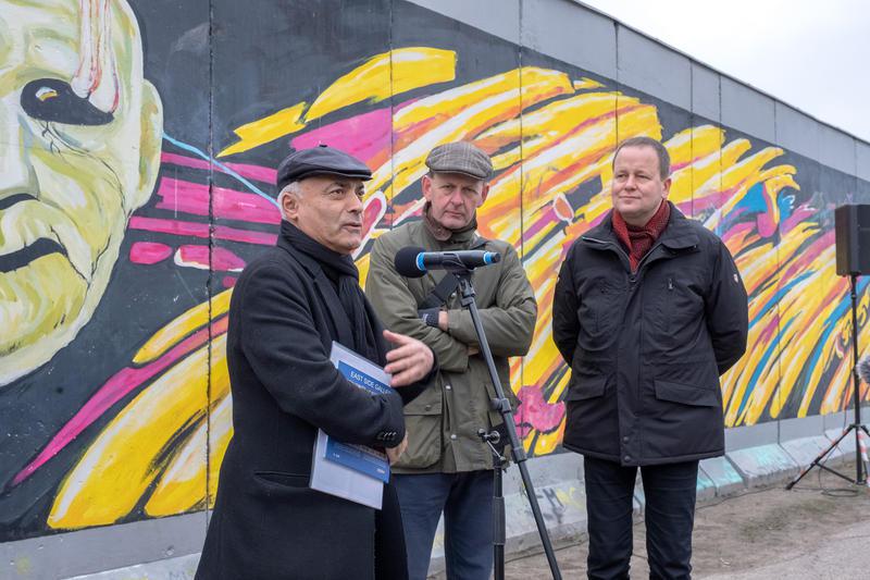 Berliner East Side Gallery gerettet