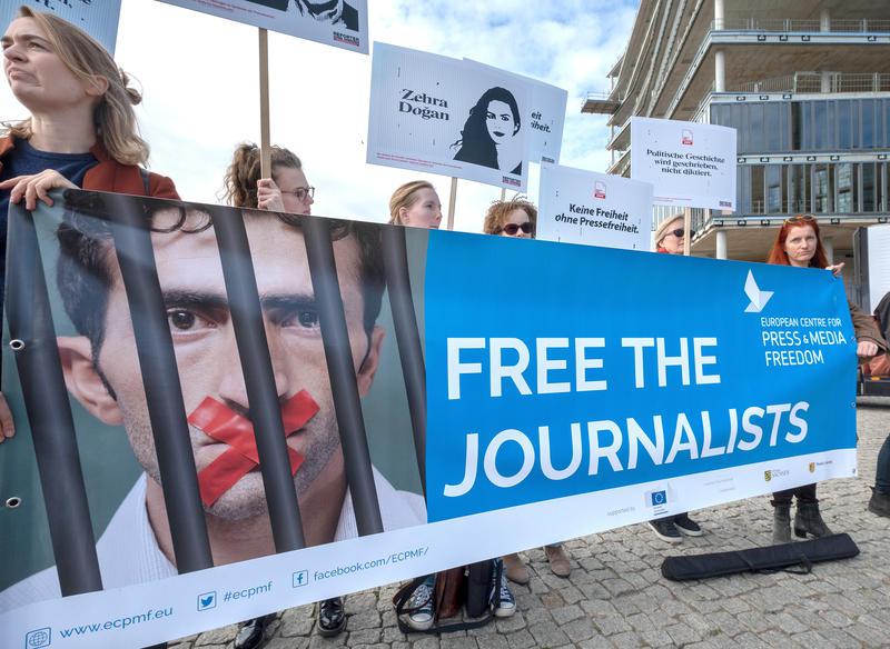 Spielball der Mächtigen