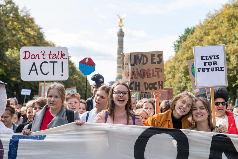 Shell-Studie: Jugendliche wollen mitreden und mitentscheiden