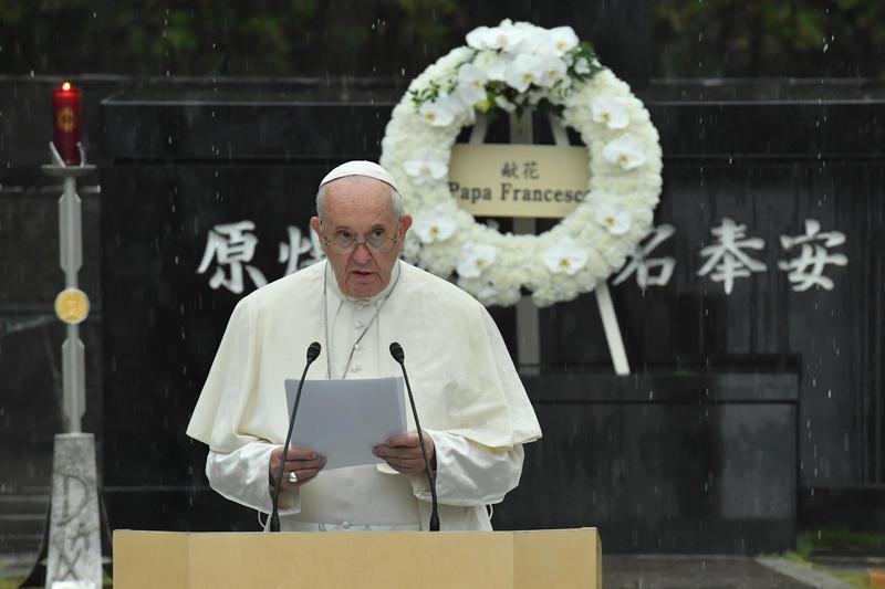 Papst fordert Abbau von Atomwaffen-Arsenalen