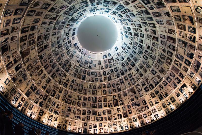 "Never again - Nie wieder"