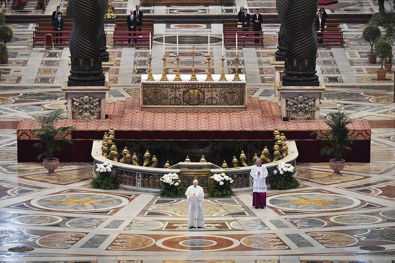 Kirchen rufen in Corona-Krise zu "Schulterschluss" auf