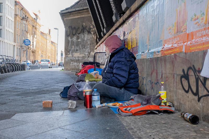 Geteiltes Echo auf geplante Vorzugsimpfungen für Obdachlose